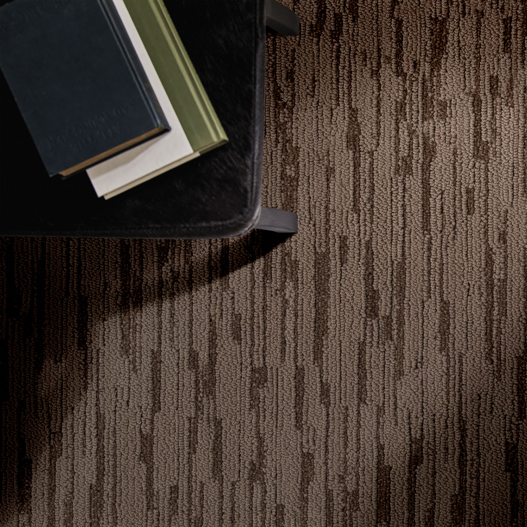 LOOM WILD MUSTANG ROOM