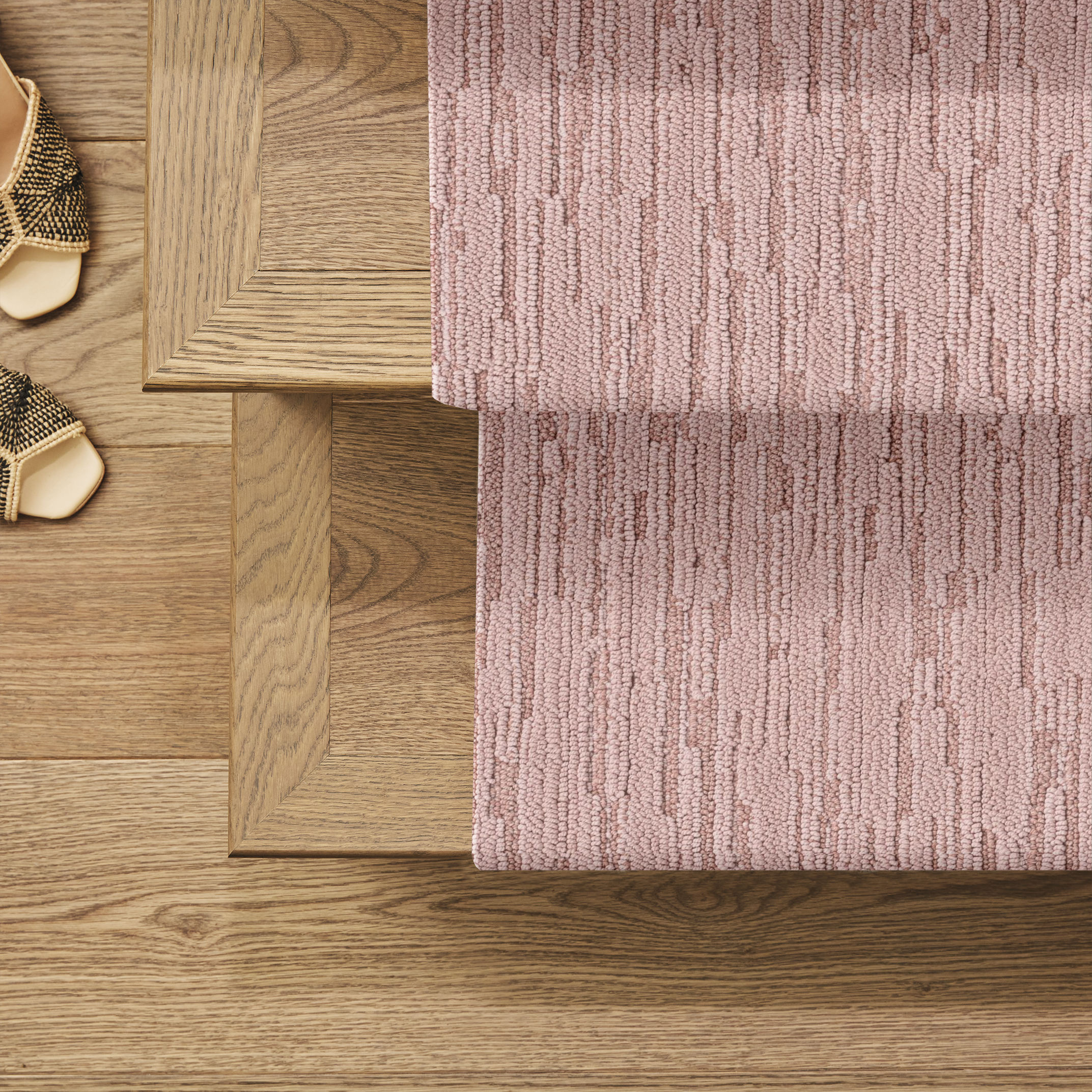 LOOM VINTAGE ROSE ROOM