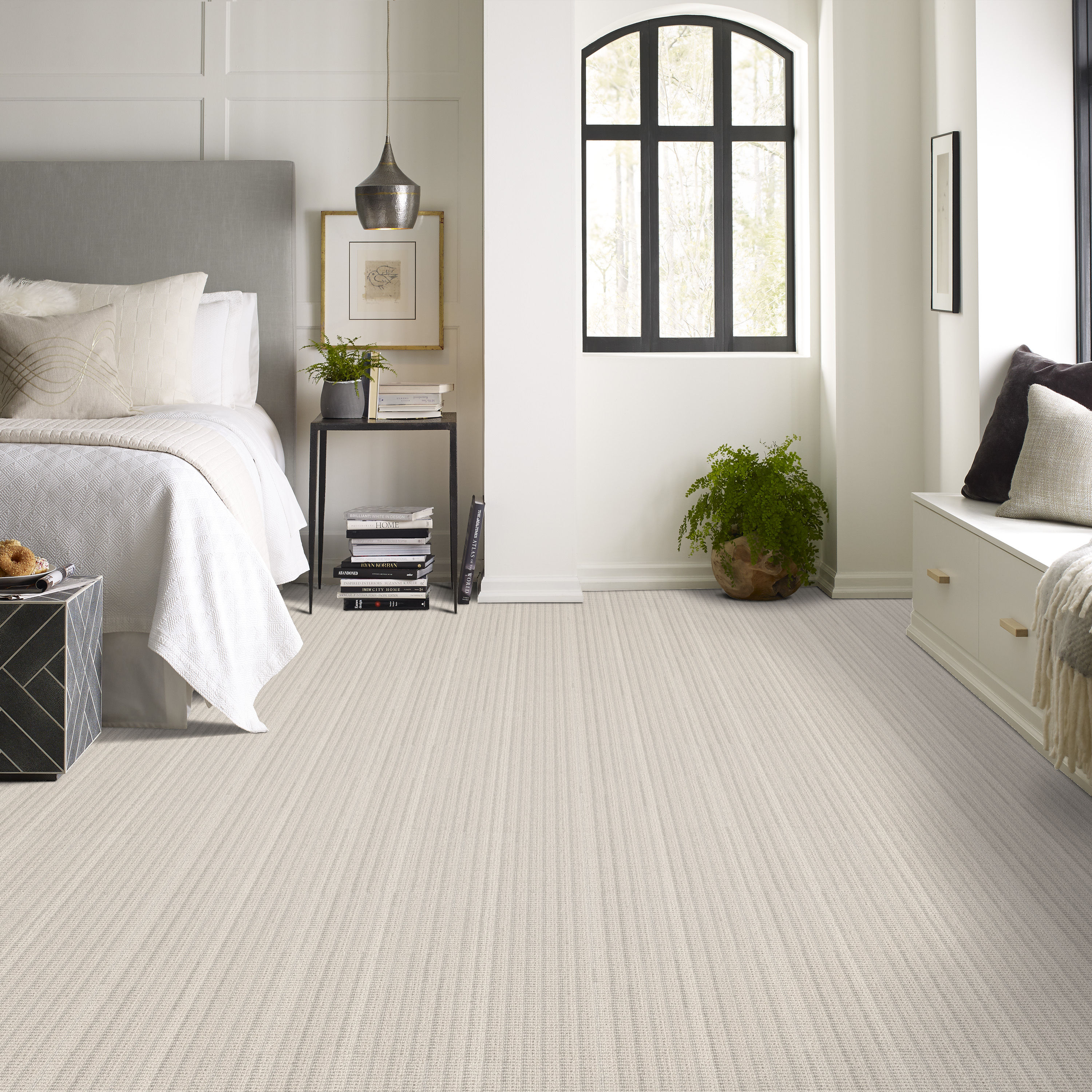 LAKEN WHITE CAP ROOM in room