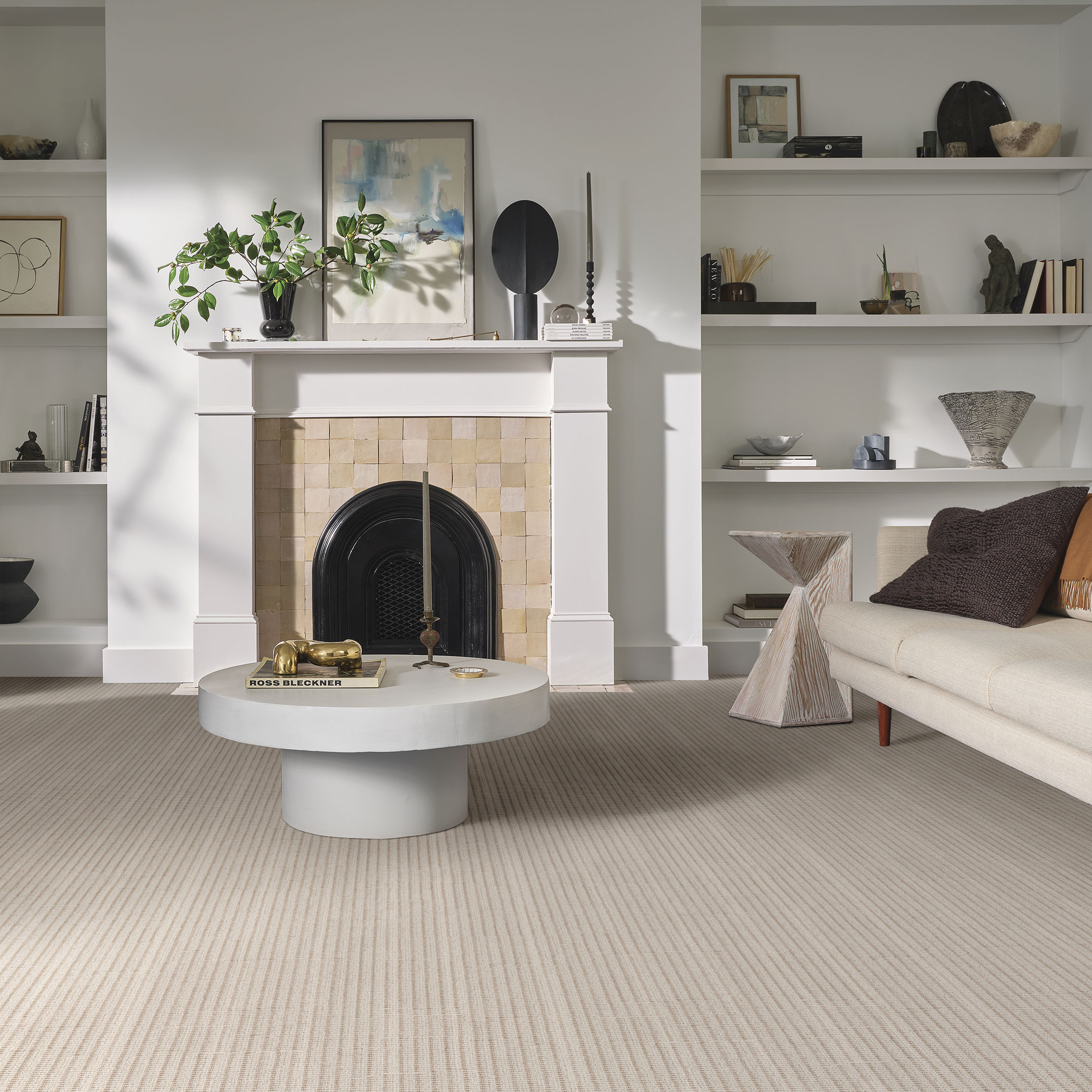 LAKEN WIND SWEPT ROOM