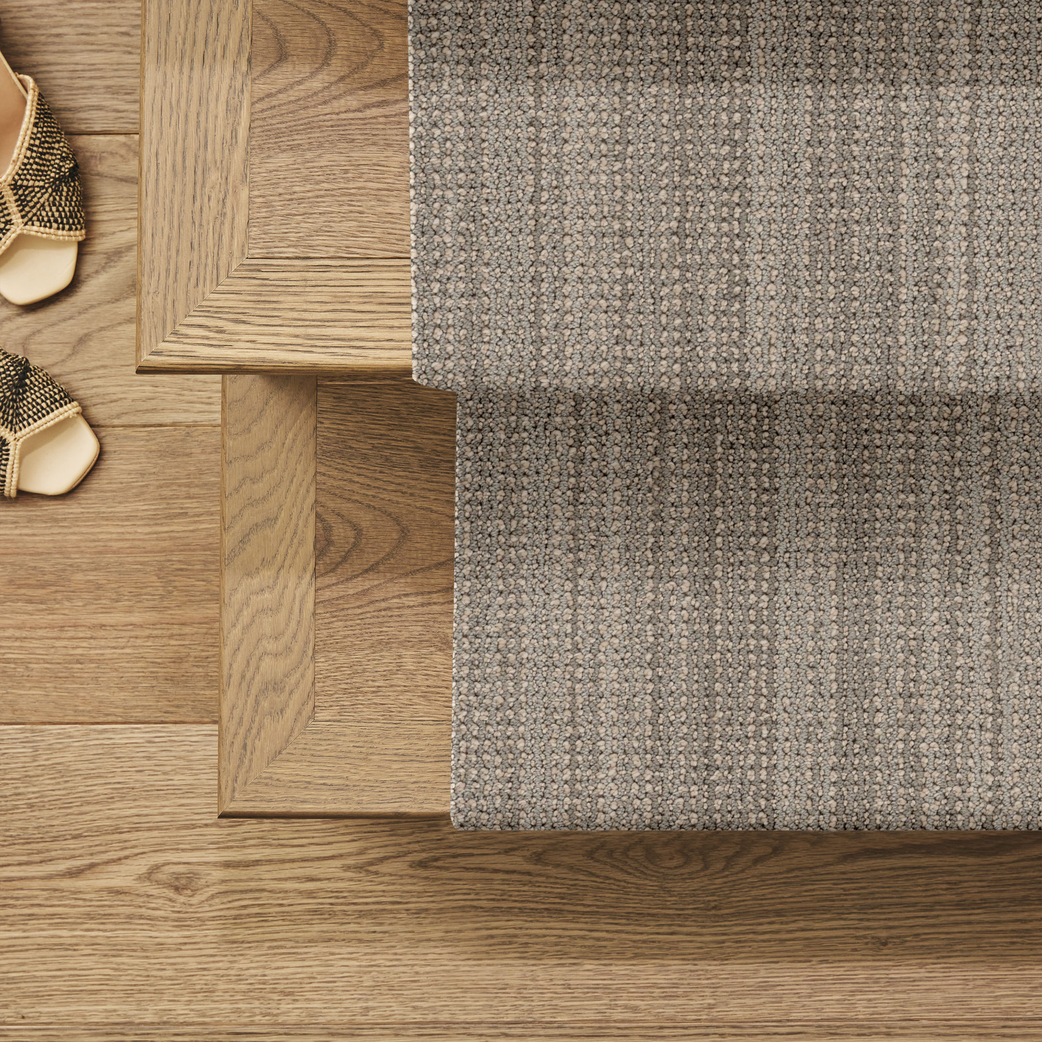 IN RHYTHM SANDSTONE ROOM