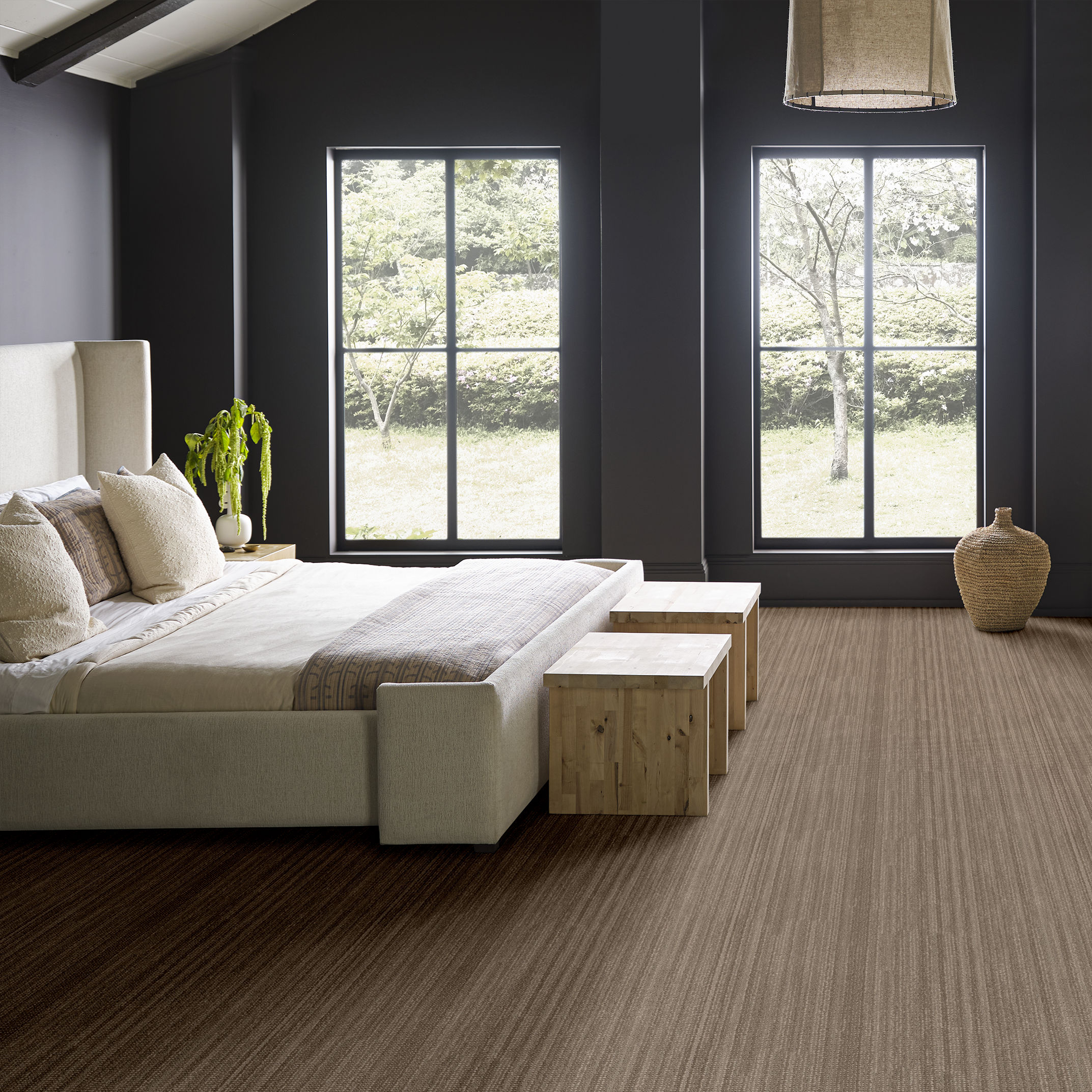 IN RHYTHM DESERT ROOM