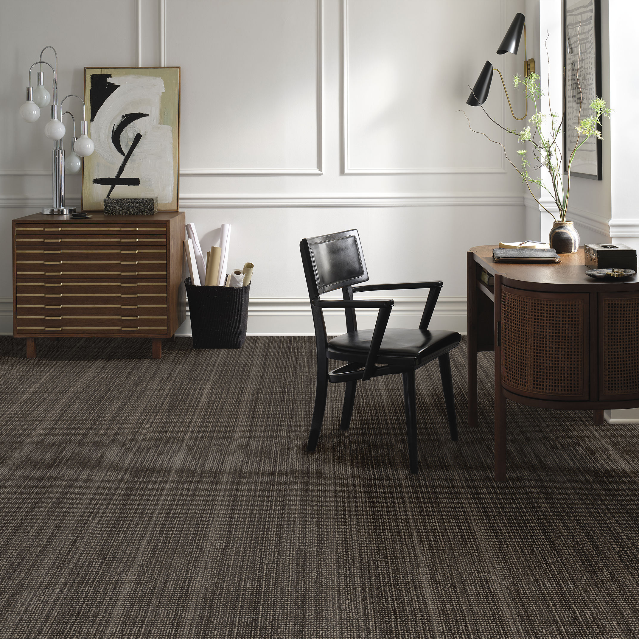 IN RHYTHM SHADOW ROOM