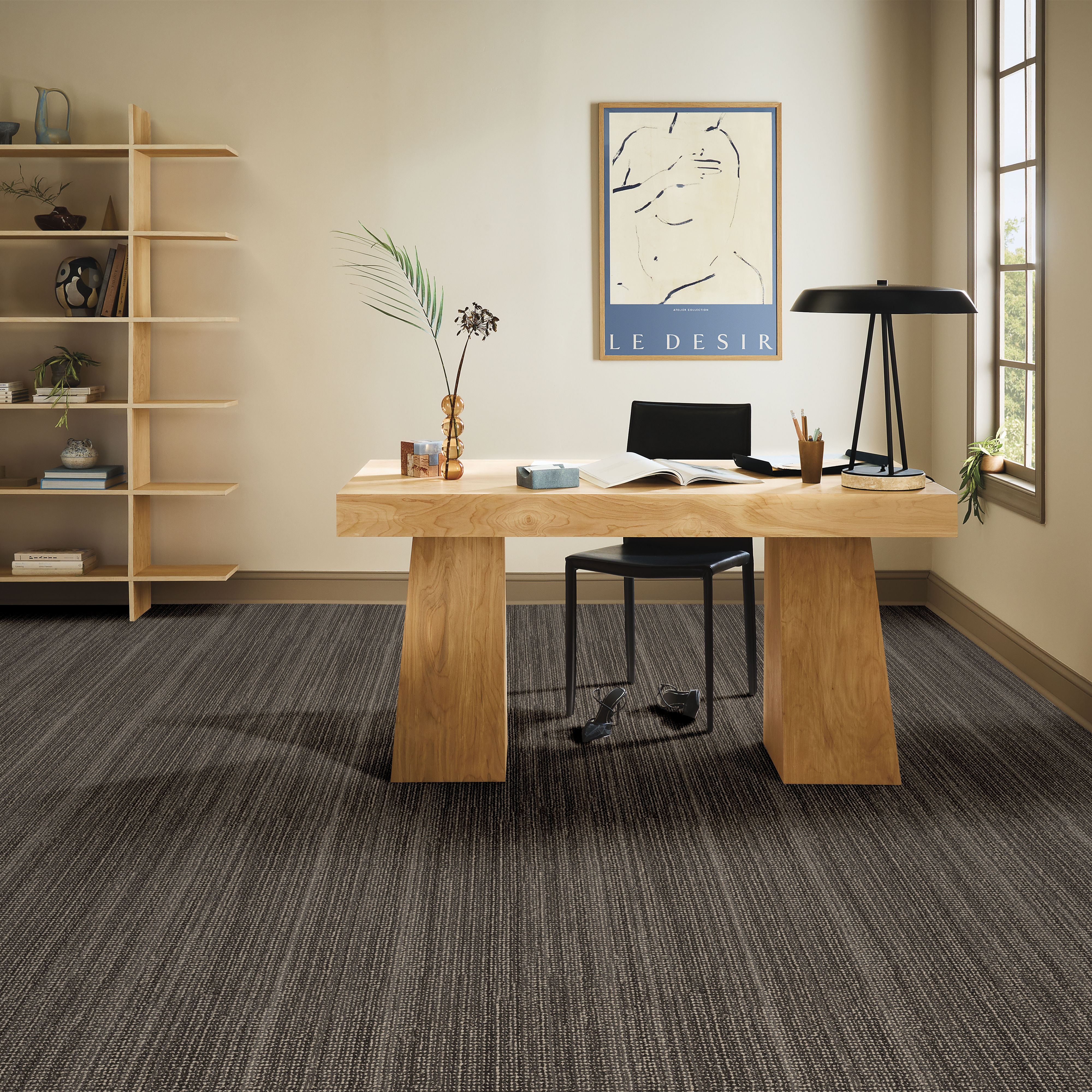 IN RHYTHM SHADOW ROOM