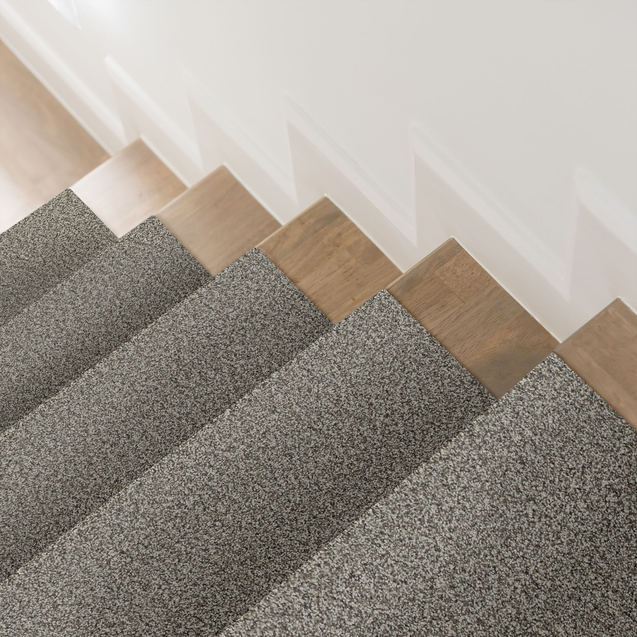 MIRA NOVA CHELSEA FOG ROOM