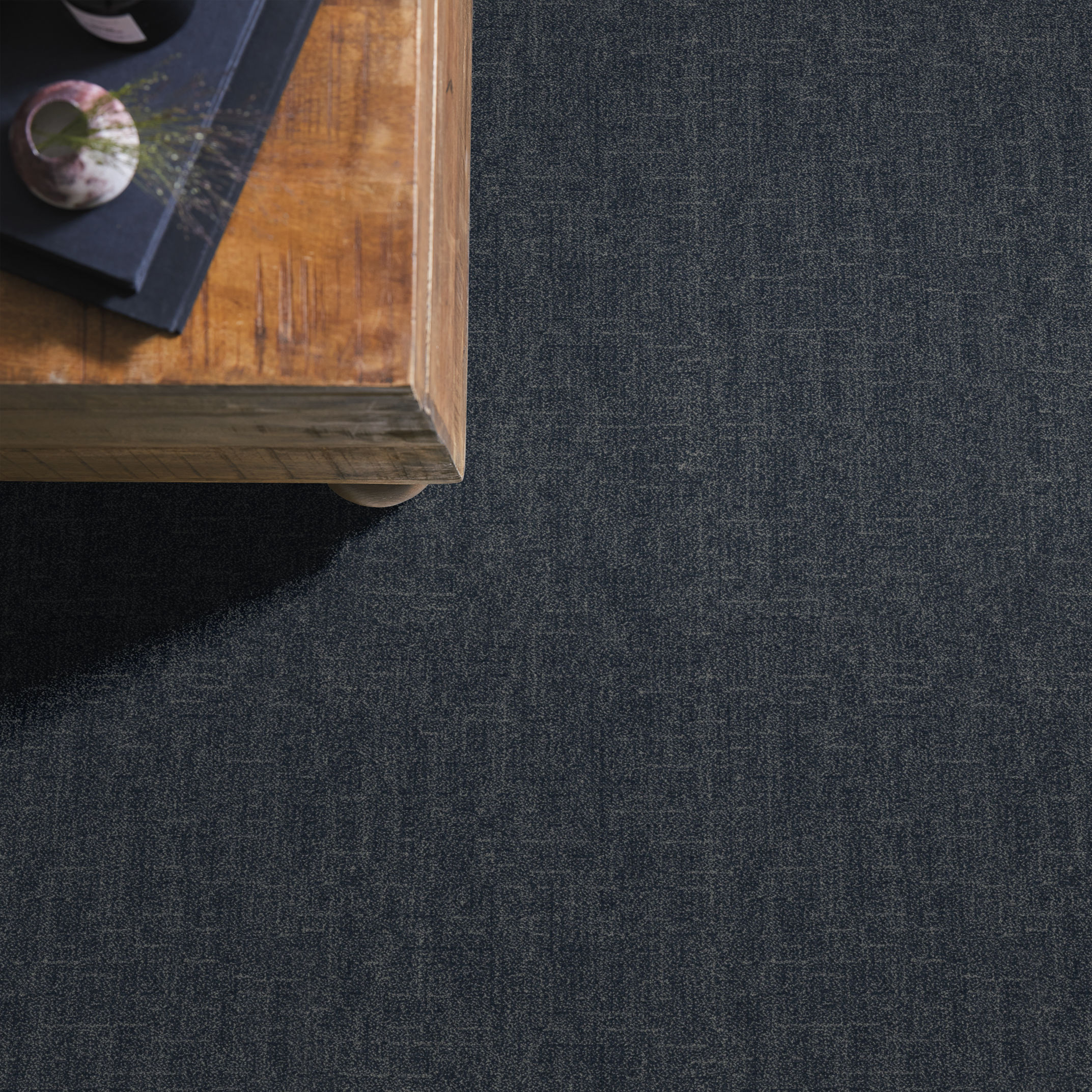 SILHOUETTE TRUE NAVY ROOM