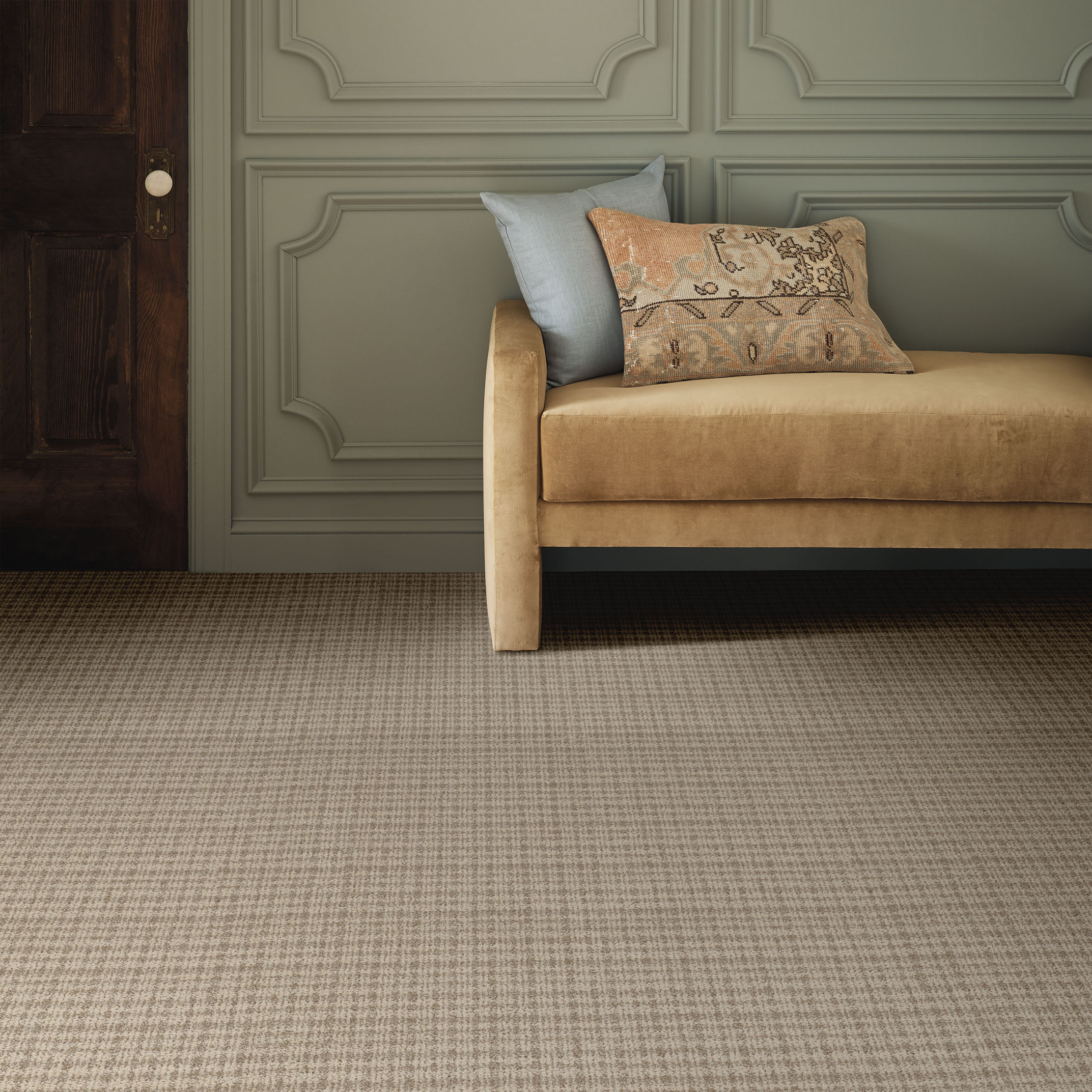 RADIANCE SOFT TAN ROOM