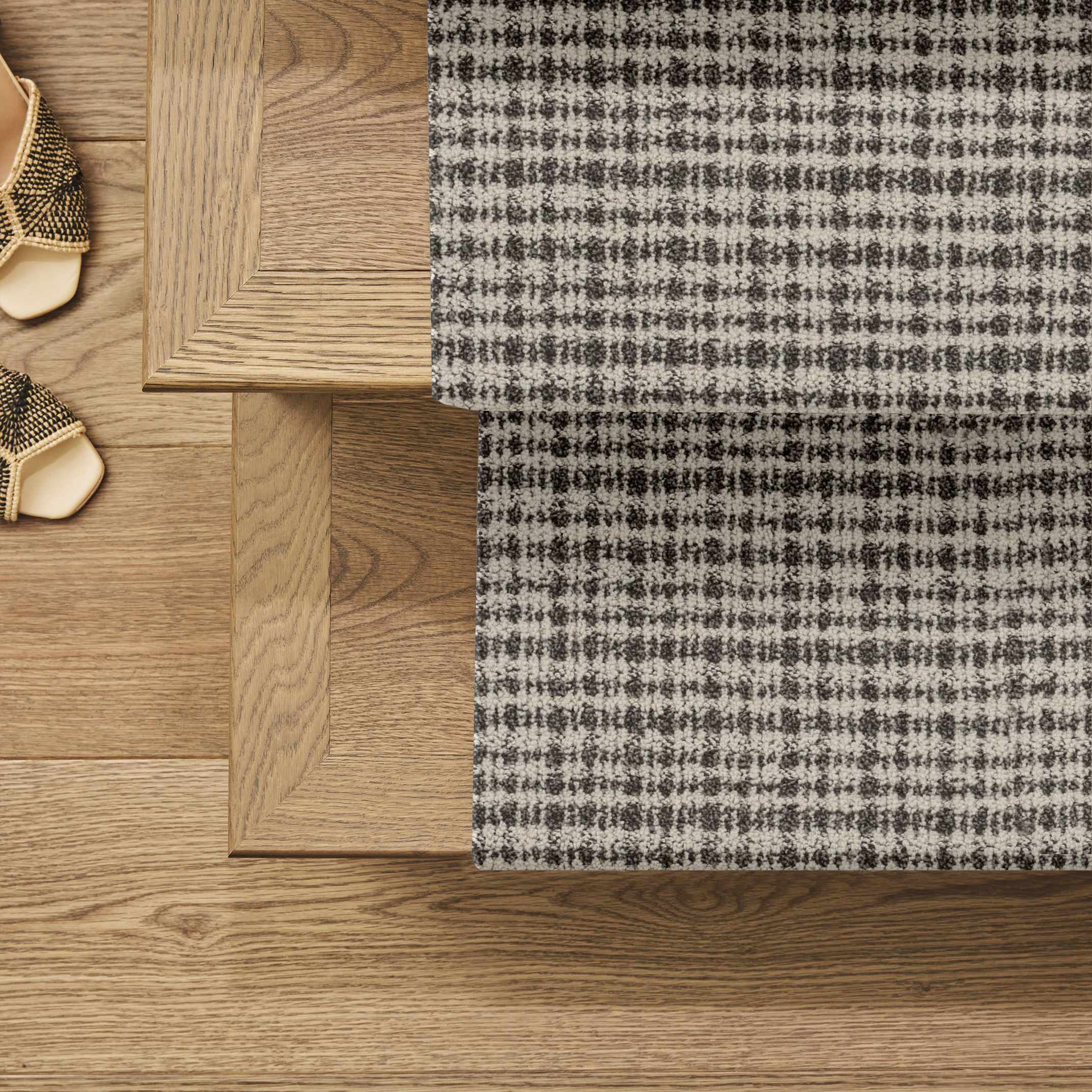 RADIANCE TUXEDO ROOM